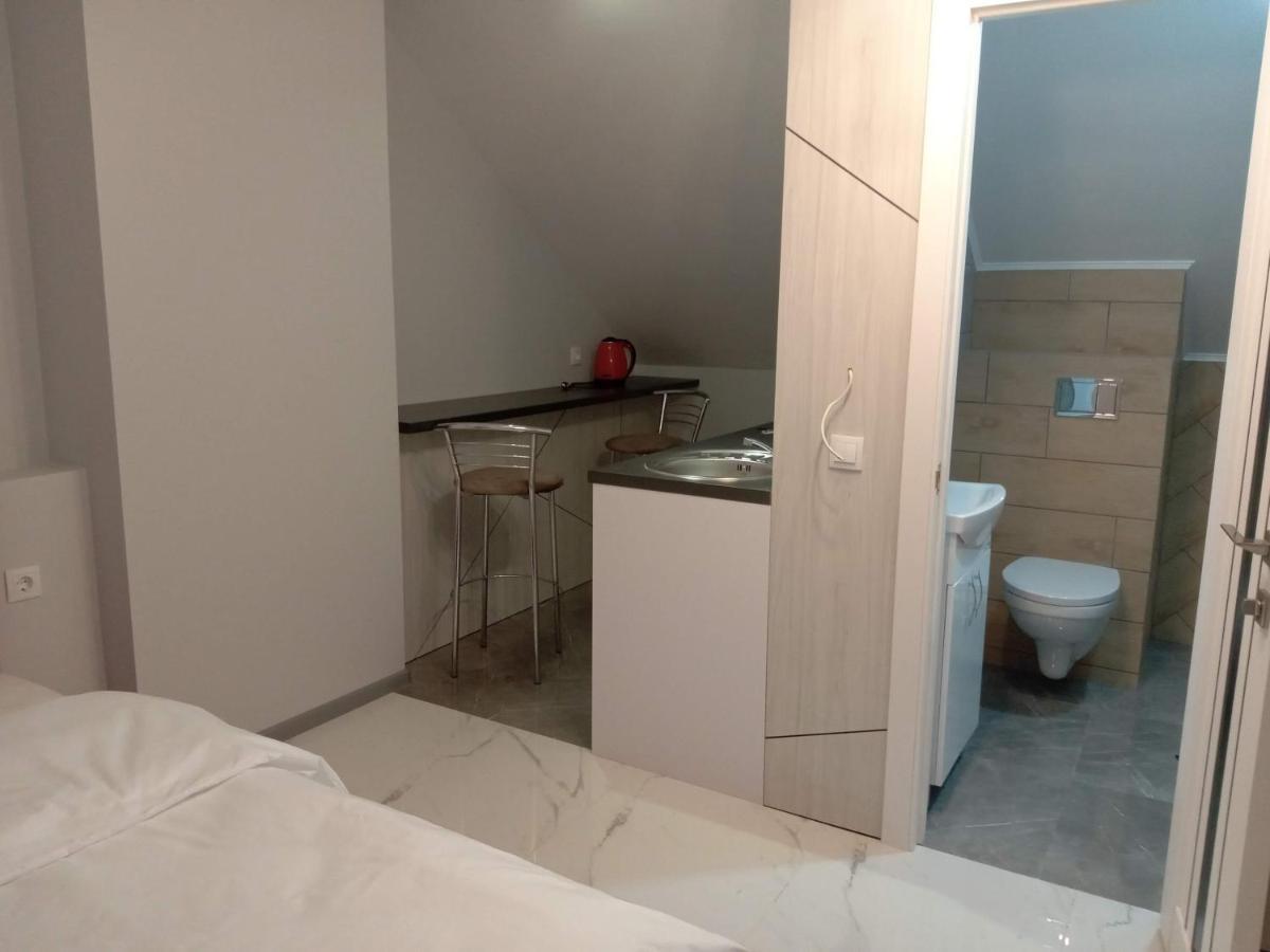 Pure Apartments Vip 5 Lviv Extérieur photo